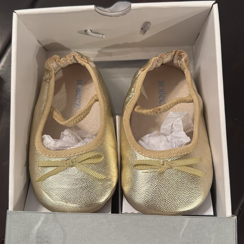 Golden gold leather robeez ballet flats infant shoes baby Athena NIB 9-12 months